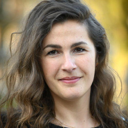 drs. Nina Albisser